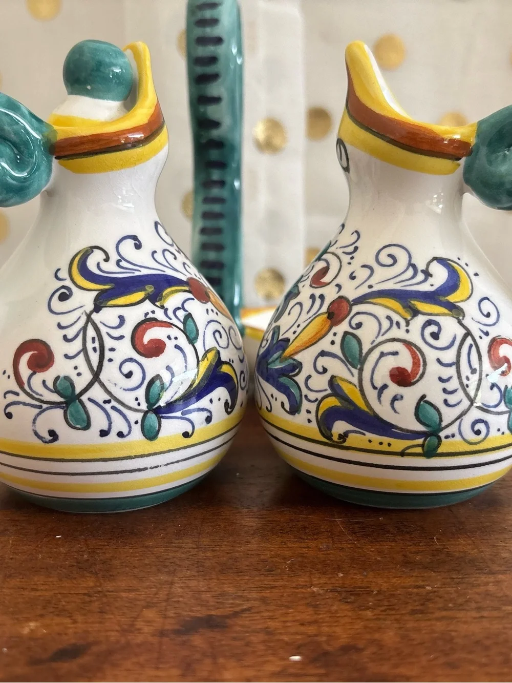 Ricco Deruta Italian Oil and Vinegar Cruet Set W Caddy Hand Painted Mediteranean
